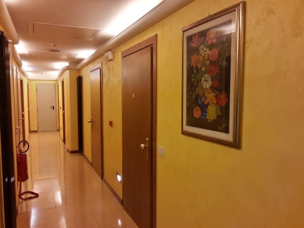 Albergo Sonia Florence Luaran gambar