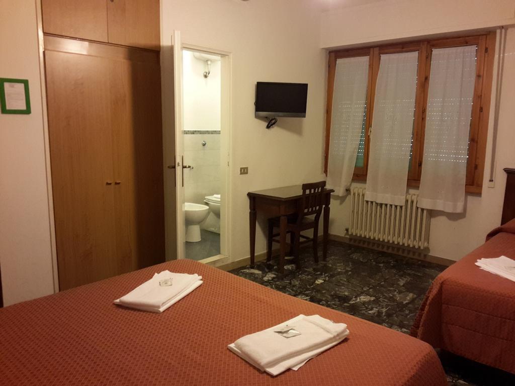 Albergo Sonia Florence Bilik gambar