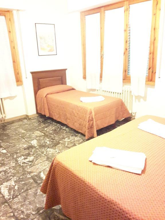Albergo Sonia Florence Bilik gambar