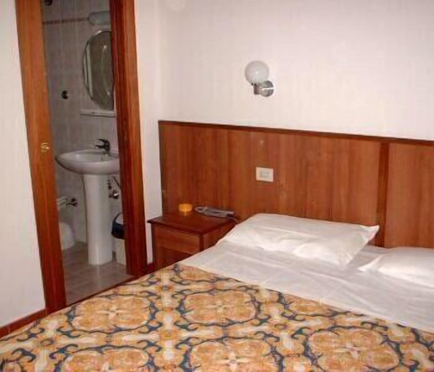 Albergo Sonia Florence Luaran gambar